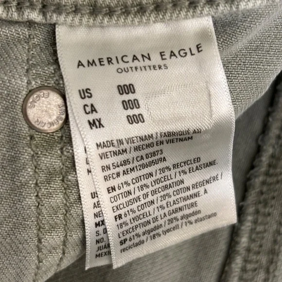 American Eagle Stretch Denim Shorts size 000 - Picture 4 of 5